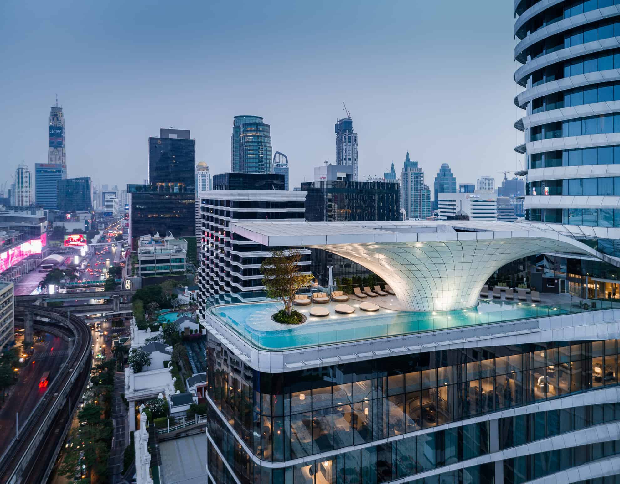 Read more about the article Waldorf Astoria Bangkok